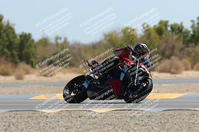 media/Apr-09-2023-SoCal Trackdays (Sun) [[333f347954]]/Turn 7 (1135am)/